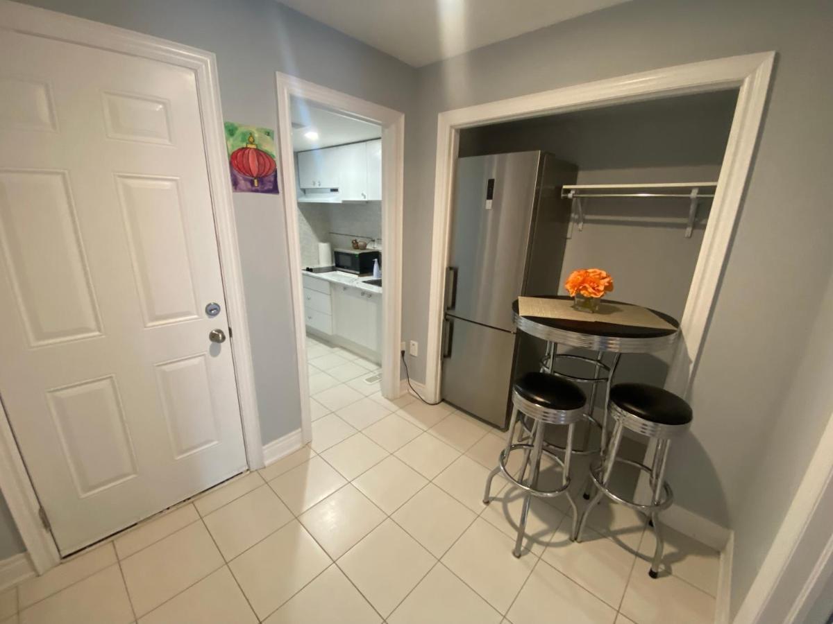 2 Bedroom With 2 Ensuites Unit In Richmond Hill Exteriér fotografie