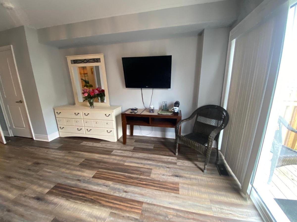 2 Bedroom With 2 Ensuites Unit In Richmond Hill Exteriér fotografie