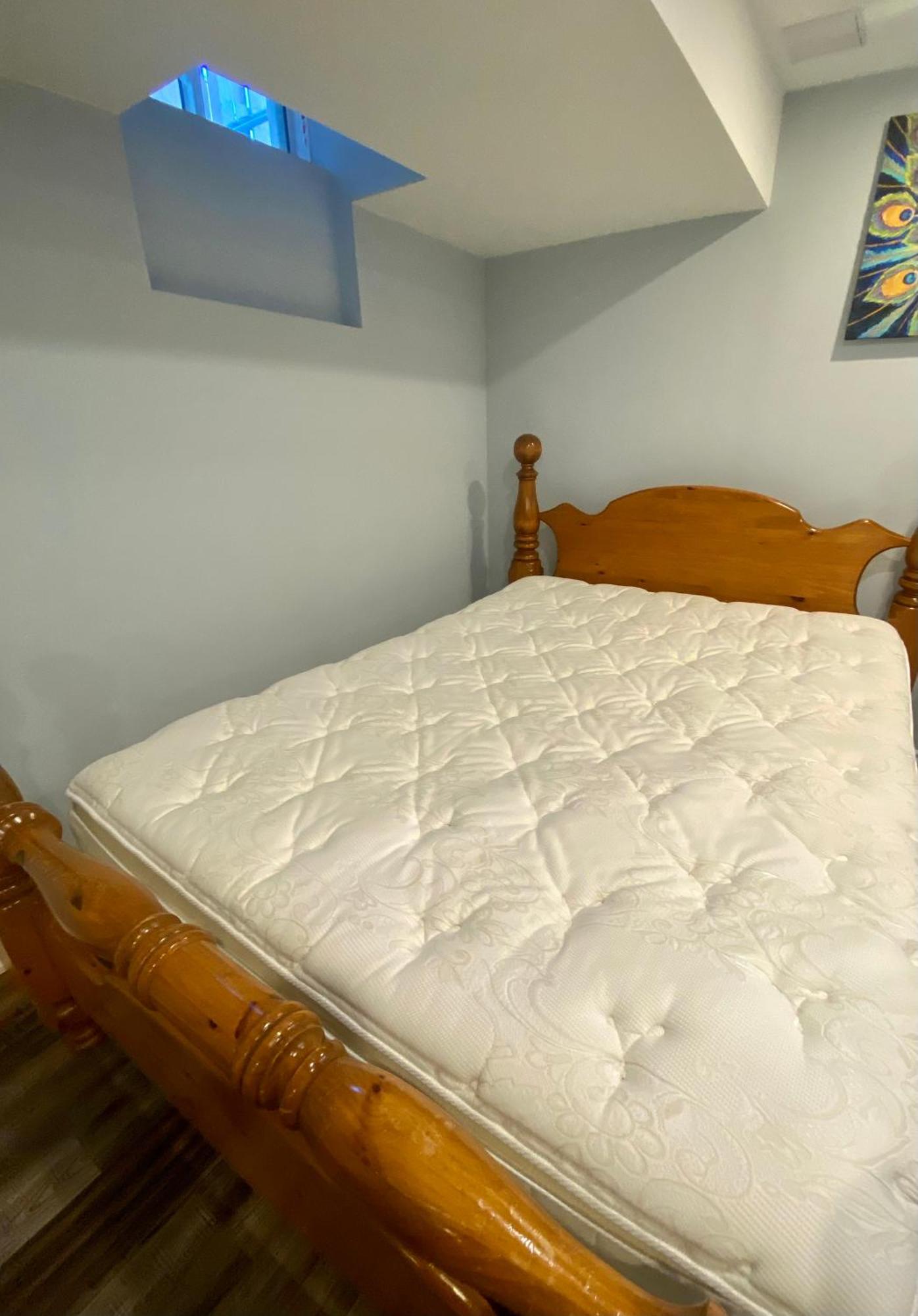 2 Bedroom With 2 Ensuites Unit In Richmond Hill Exteriér fotografie
