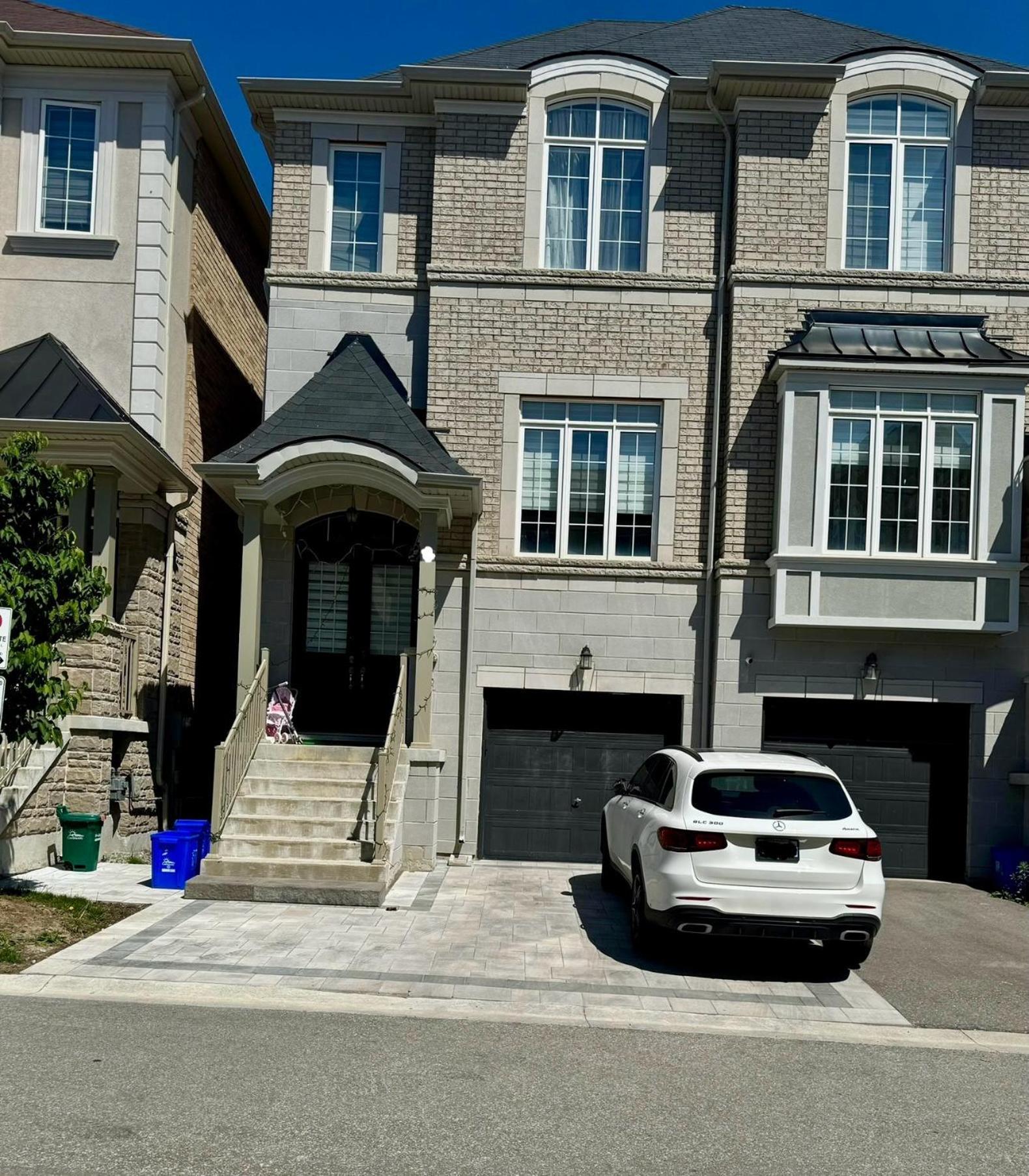 2 Bedroom With 2 Ensuites Unit In Richmond Hill Exteriér fotografie